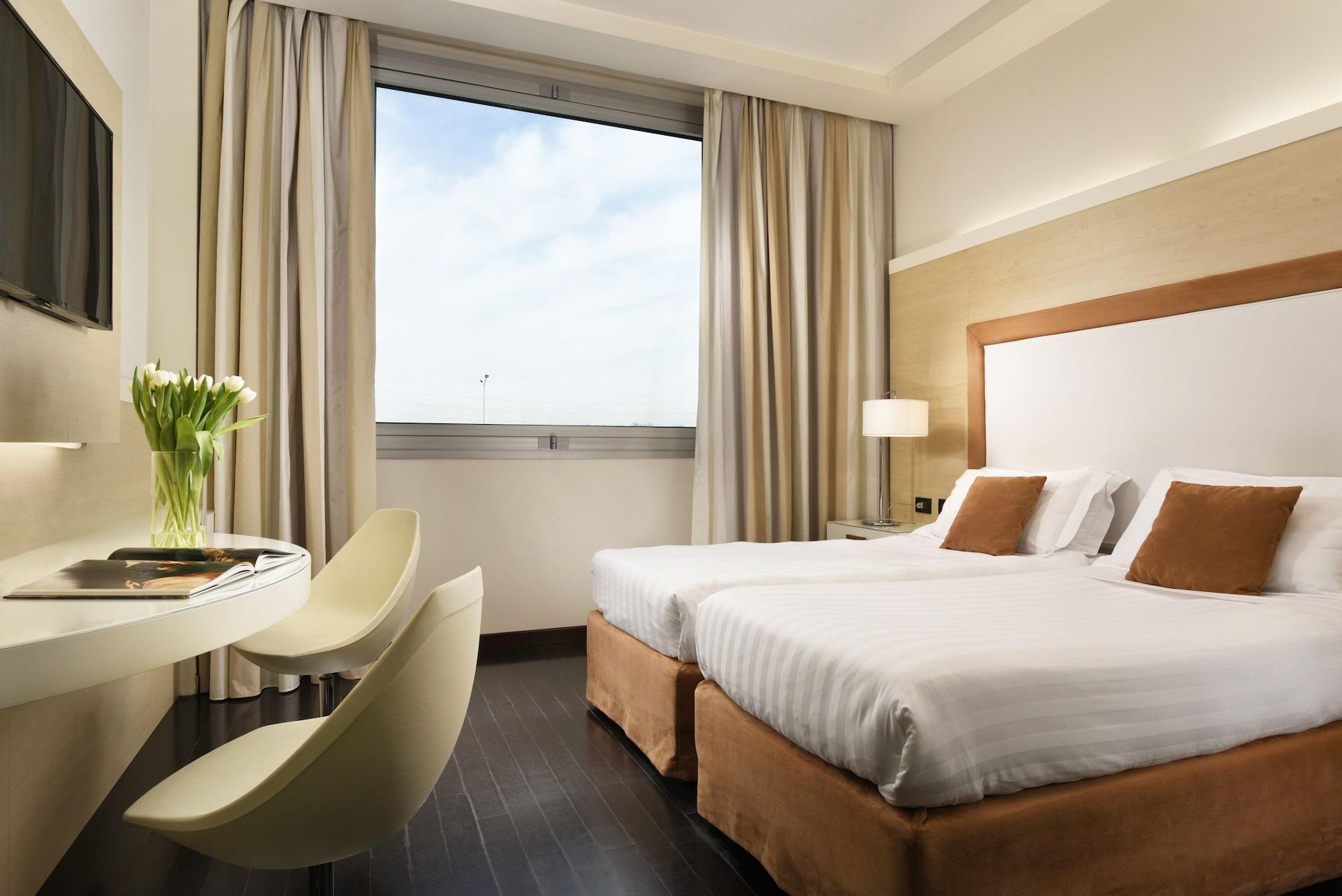 Hotel La Favorita Mantova Ngoại thất bức ảnh
