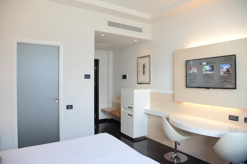 Hotel La Favorita Mantova Ngoại thất bức ảnh