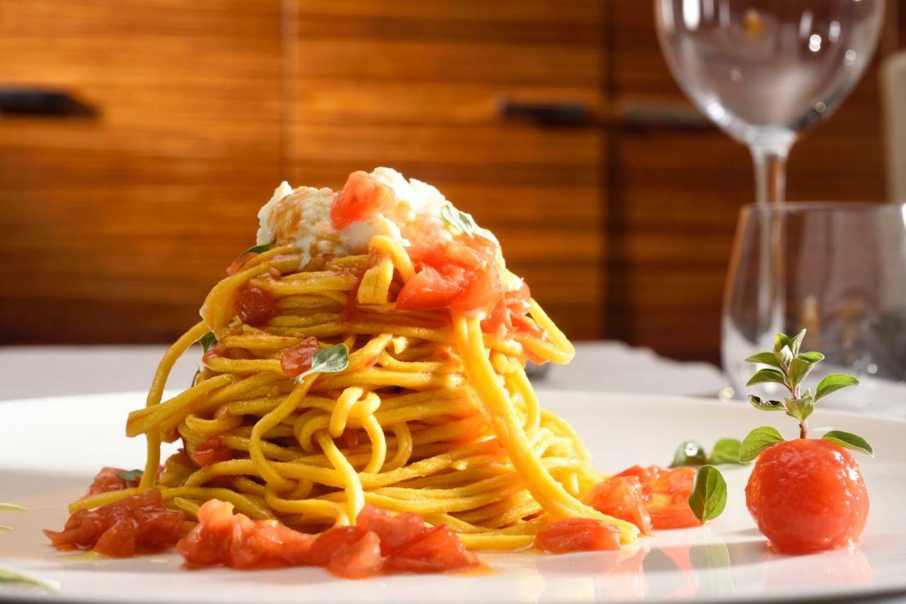 Hotel La Favorita Mantova Ngoại thất bức ảnh